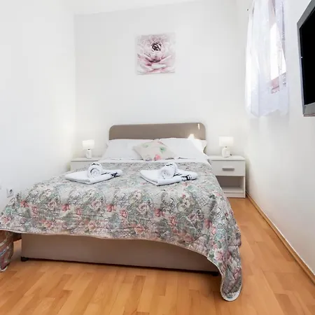 Apartment Nena